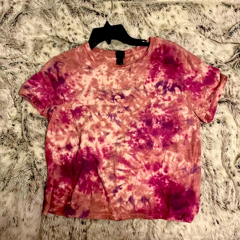 Multi color crop top medium